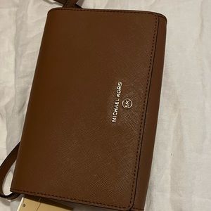 Michael Kors clutch brown